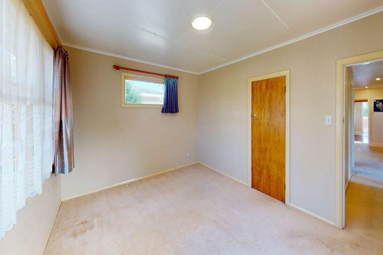 Photo of property in 9 York Place, Awapuni, Palmerston North, 4412