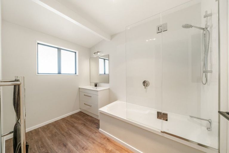 Photo of property in 490f Main Road North, Timberlea, Upper Hutt, 5018