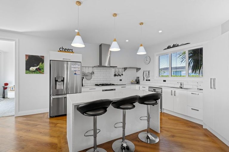 Photo of property in 16 Palm View Terrace, Gulf Harbour, Whangaparaoa, 0930