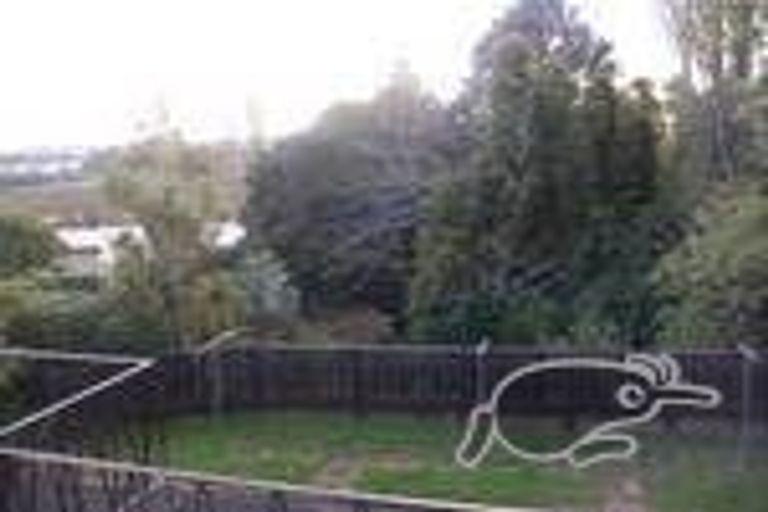 Photo of property in 60-62 Exmouth Road, Northcote, Auckland, 0627