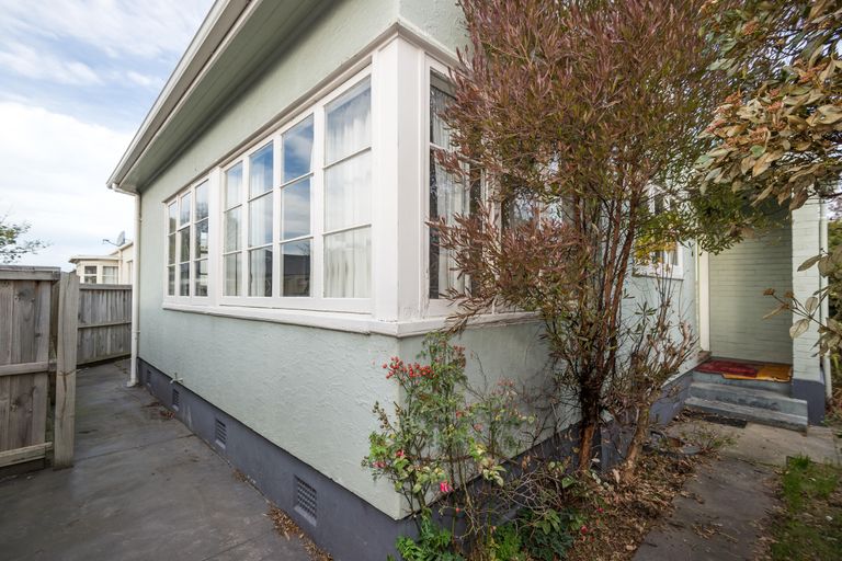 Photo of property in 236 Blenheim Road, Riccarton, Christchurch, 8041