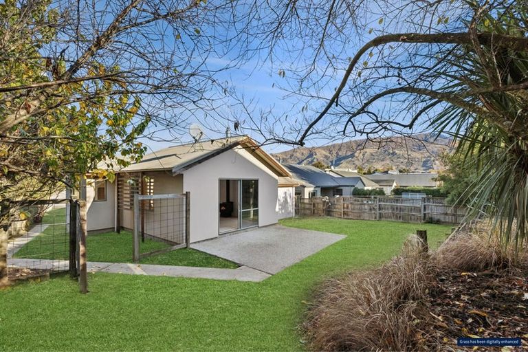 Photo of property in 3b Hogan Lane, Wanaka, 9305