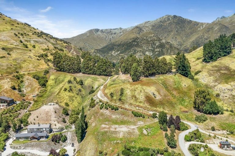 Photo of property in 101 Jean Robins Drive, Lake Hayes, Queenstown, 9371