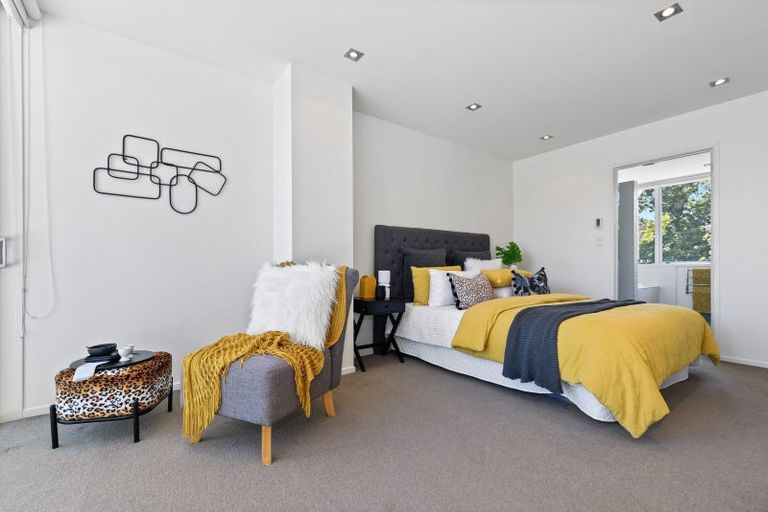 Photo of property in 2/1 Riro Street, Hamilton East, Hamilton, 3216