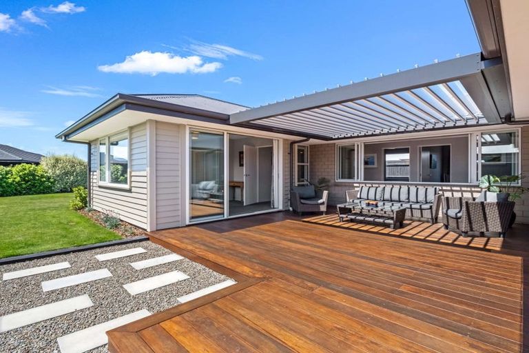 Photo of property in 16 Foxton Drive, Kaiapoi, 7630