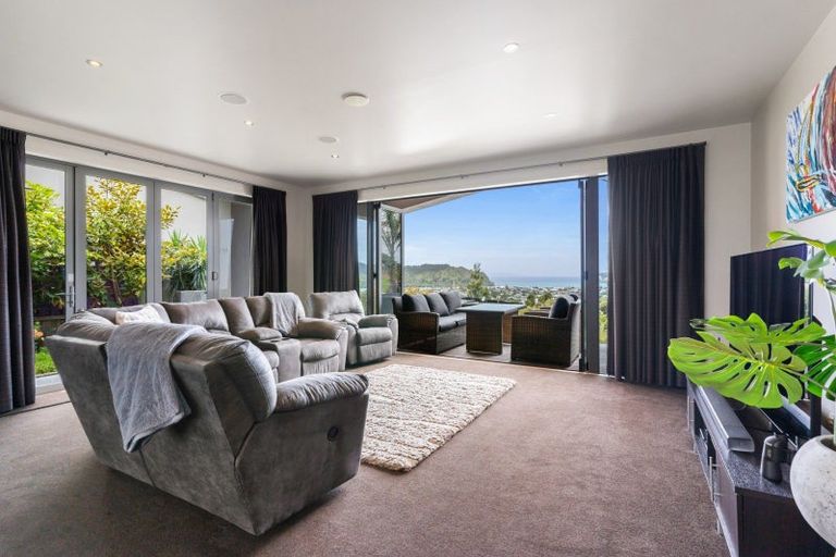 Photo of property in 114 Te Pamahue Drive, Whangamata, 3620