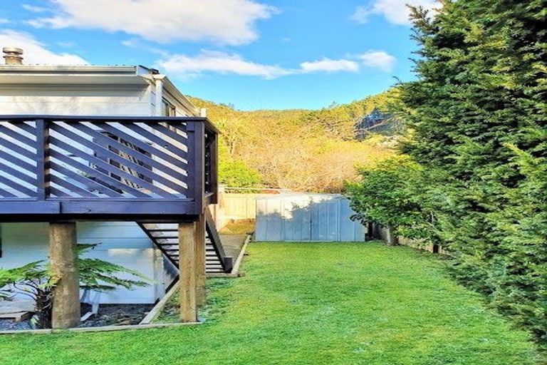 Photo of property in 19a Garden Terrace, Picton, 7220