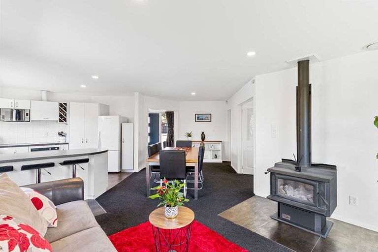 Photo of property in 53 Broadhaven Avenue, Parklands, Christchurch, 8083