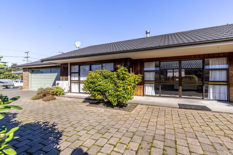 Photo of property in 105 Edinburgh Crescent, Waikiwi, Invercargill, 9810