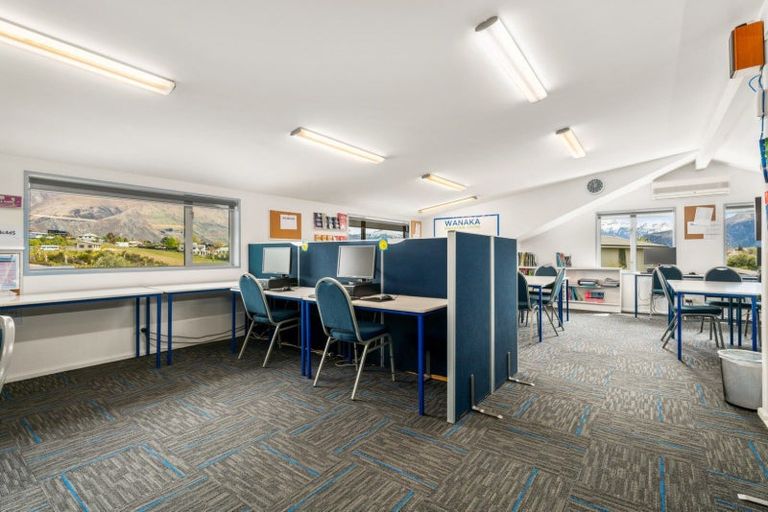 Photo of property in 115 Kings Drive, Wanaka, 9305