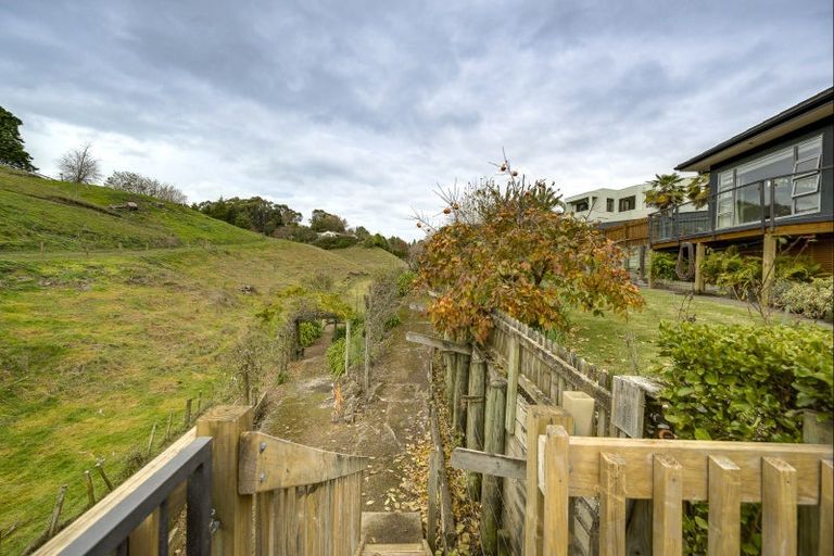 Photo of property in 12 Rochfort Road, Havelock North, 4130