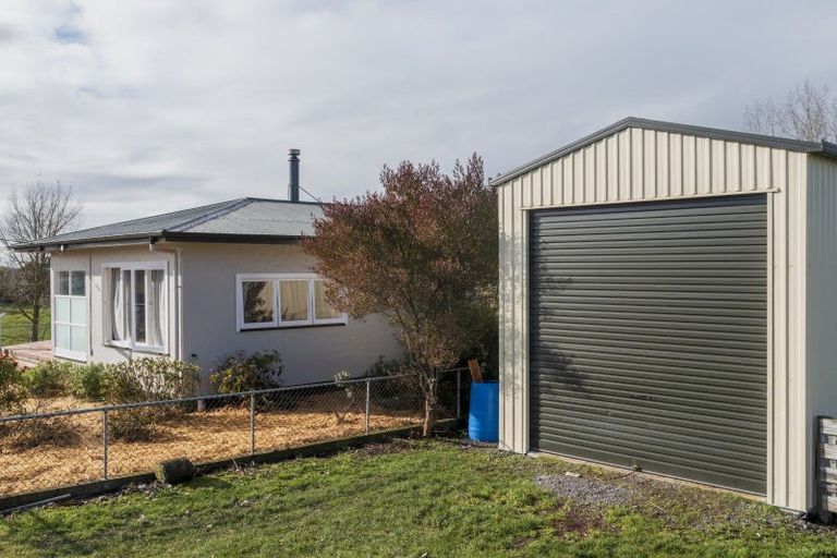 Photo of property in 1 Eagle Street, Waipawa, 4210