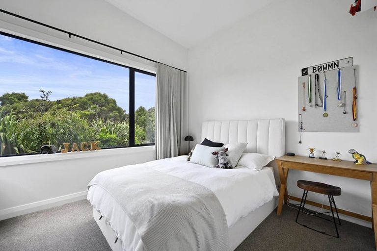 Photo of property in 458 Whitehills Road, Waitoki, Silverdale, 0994