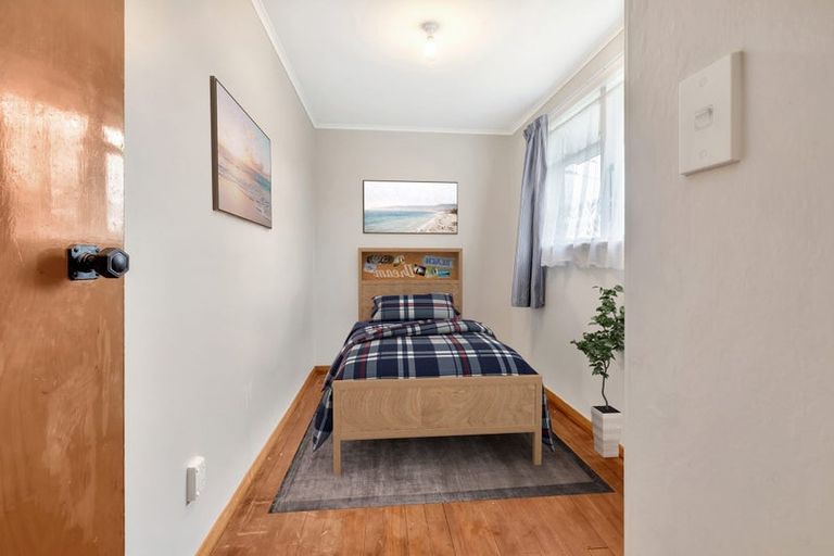Photo of property in 42-44 Cheshire Street, Cannons Creek, Porirua, 5024