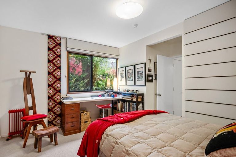 Photo of property in 99a Lake Road, Belmont, Auckland, 0622