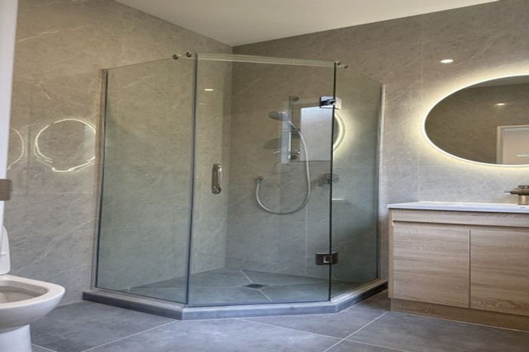 Photo of property in 21 Agnew Place, Albany, Auckland, 0632