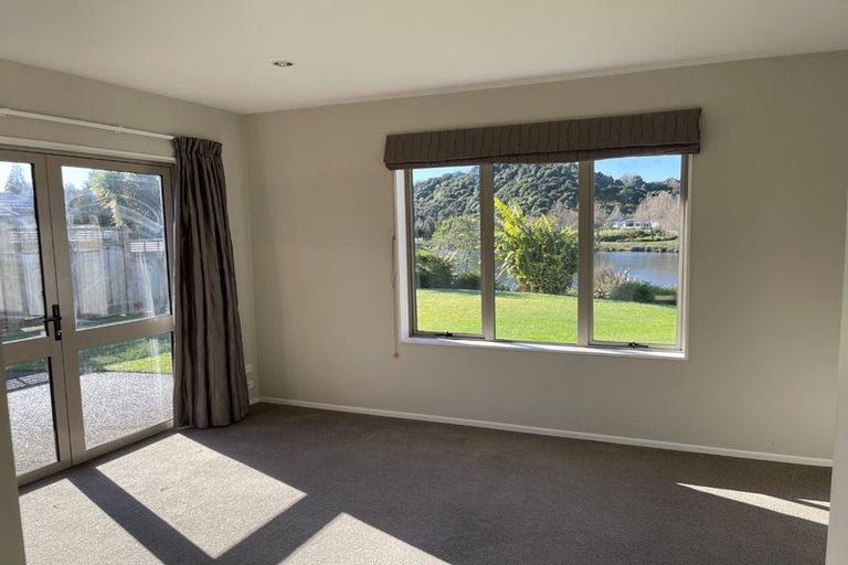 Photo of property in 21 Scoria Close, Pyes Pa, Tauranga, 3112