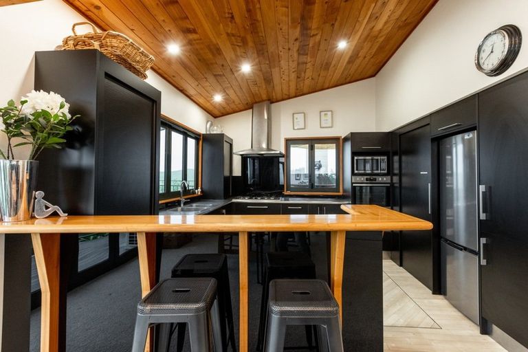 Photo of property in 172 Taihape Road, Omahu, Hastings, 4179