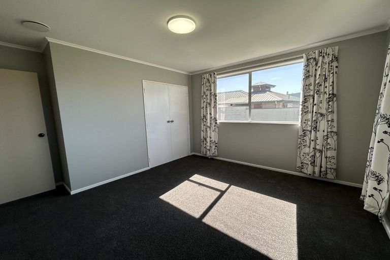 Photo of property in 40 Tuhikaramea Road, Dinsdale, Hamilton, 3204