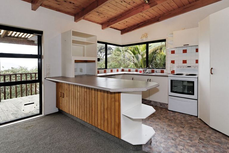 Photo of property in 1258 Huia Road, Huia, Auckland, 0604