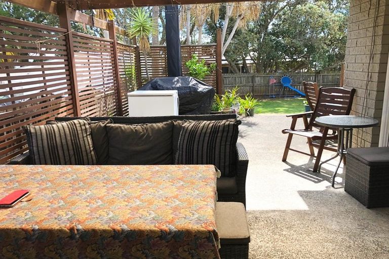 Photo of property in 20 Mack Place, Red Hill, Papakura, 2110