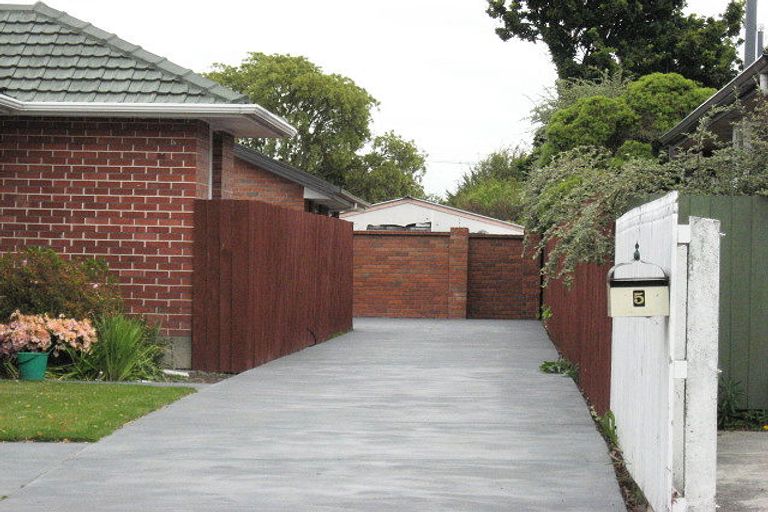 Photo of property in 5a Shaftesbury Street, Avonhead, Christchurch, 8042