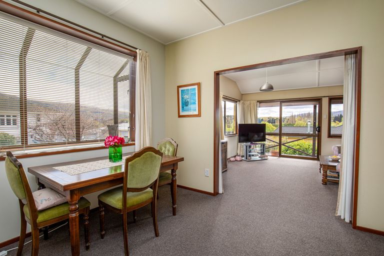 Photo of property in 8 Tweed Street, Roxburgh, 9500