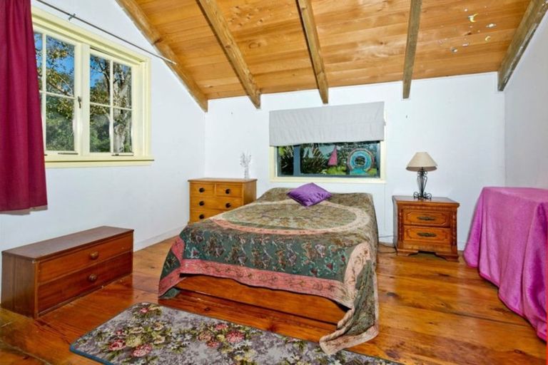 Photo of property in 183 Rautawhiri Road, Helensville, 0875