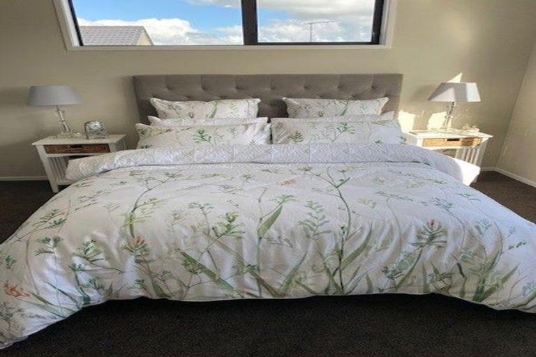 Photo of property in 7 Paapaka Way, Waiuku, 2123
