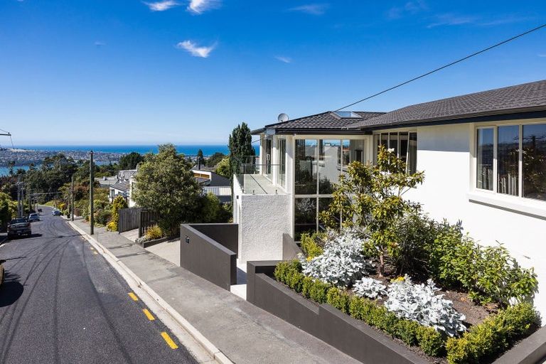 Photo of property in 6 Leven Street, Roslyn, Dunedin, 9010