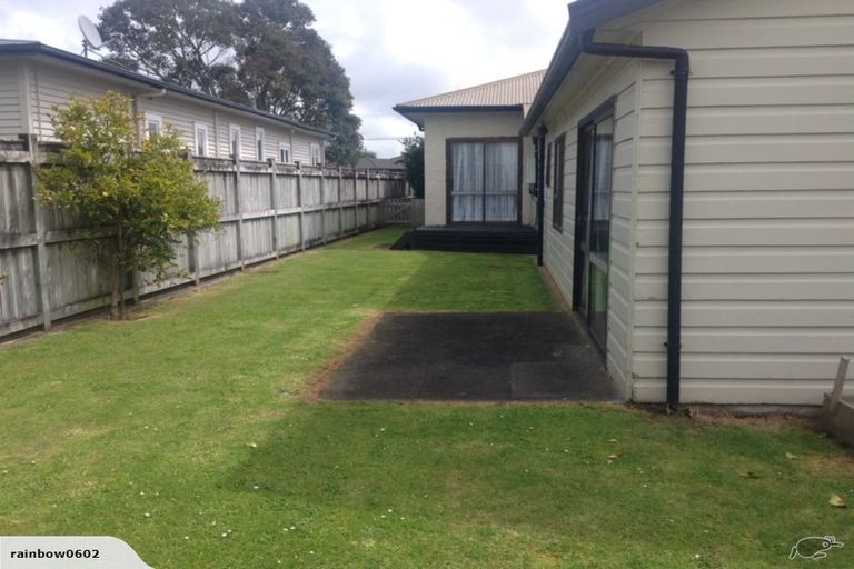 Photo of property in 421 Mangorei Road, Highlands Park, New Plymouth, 4312