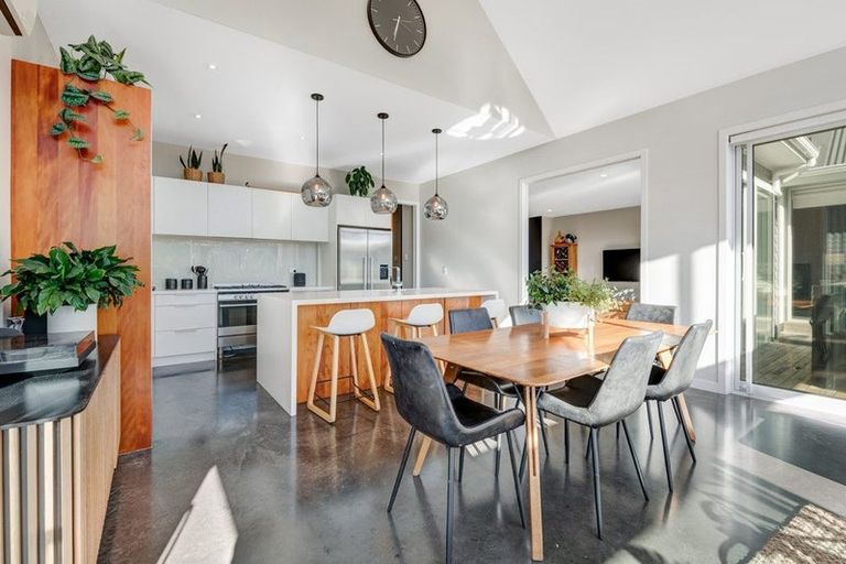 Photo of property in 40 Colonial Drive, Silverdale, 0932