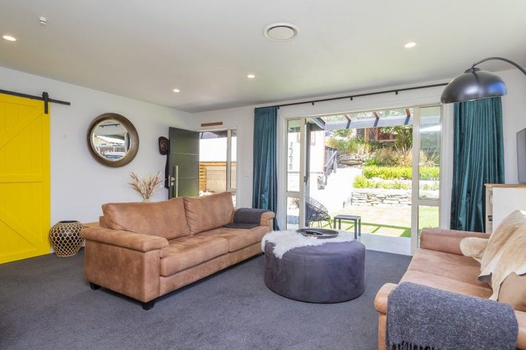 Photo of property in 15a Daveys Place, Arrowtown, 9302