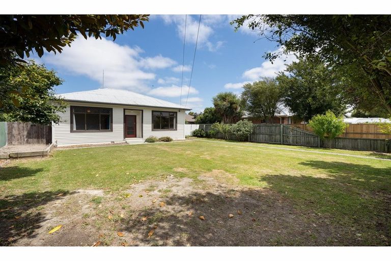 Photo of property in 1/52 Donegal Street, Belfast, Christchurch, 8051