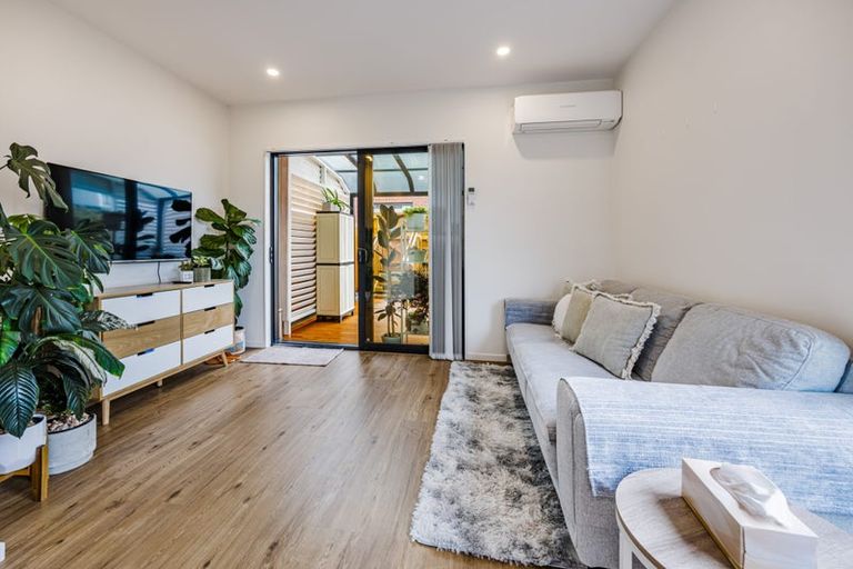 Photo of property in 39 Hearth Street, Flat Bush, 2019