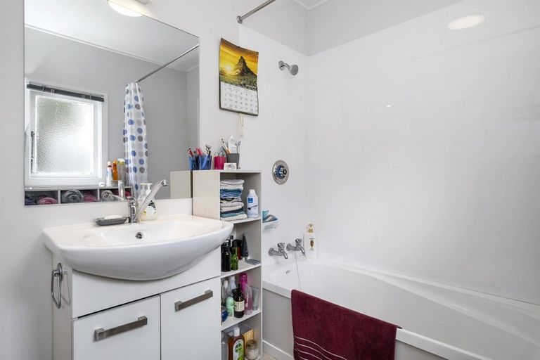 Photo of property in 12 Jellicoe Crescent, Kaikorai, Dunedin, 9010