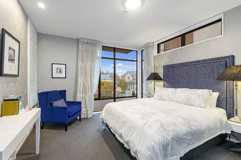 Photo of property in 2/2a Dorset Street, Christchurch Central, Christchurch, 8013