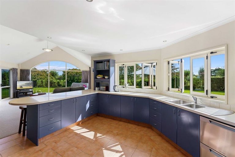 Photo of property in 62 School Road, Te Horo, Otaki, 5582