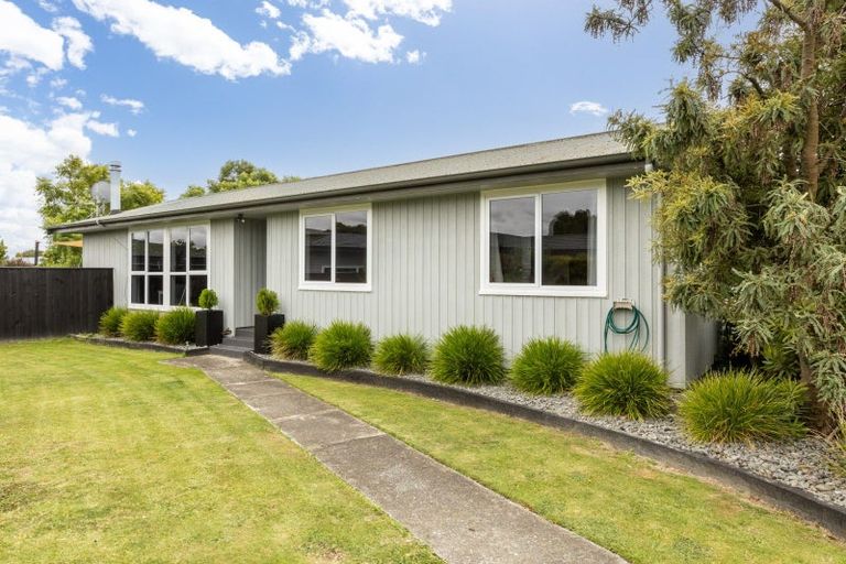 Photo of property in 11 Waterworth Avenue, Onekawa, Napier, 4110