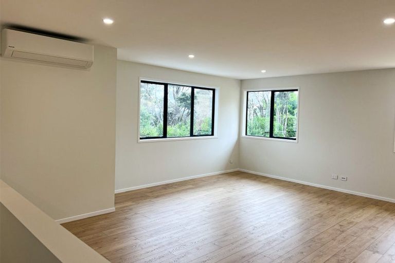 Photo of property in 11 Ti Tree Lane, Stanmore Bay, Whangaparaoa, 0932