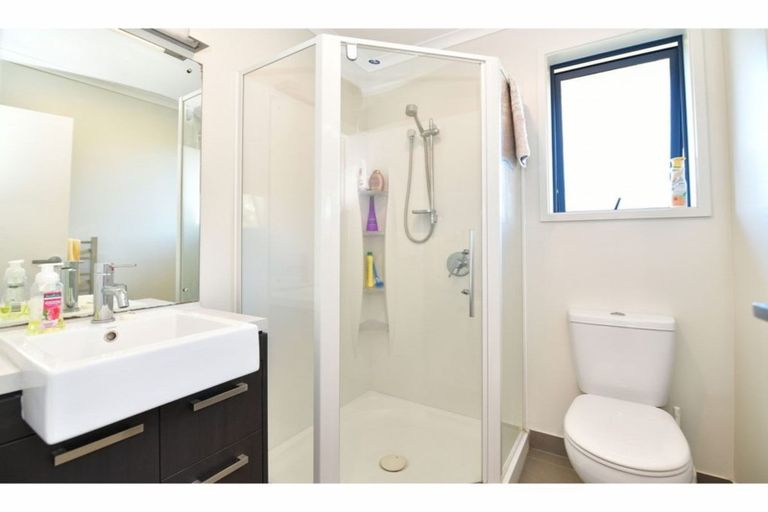 Photo of property in 38 Otanerua Road, Hatfields Beach, Orewa, 0931