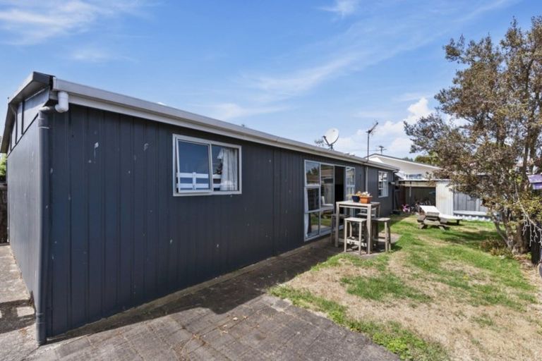 Photo of property in 109 Tamatea Road, Hilltop, Taupo, 3330