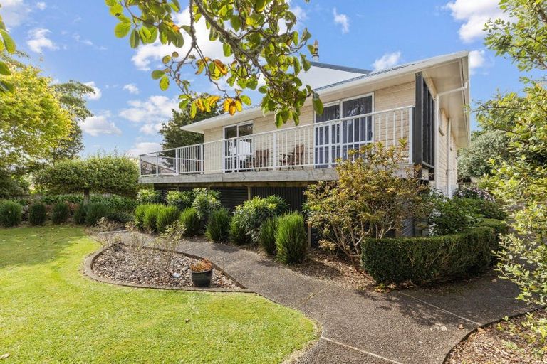 Photo of property in 26 Ngakoti Street, Urenui, 4375