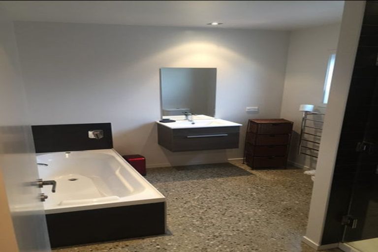 Photo of property in 36 Missy Crescent, Mount Pisa, Cromwell, 9383