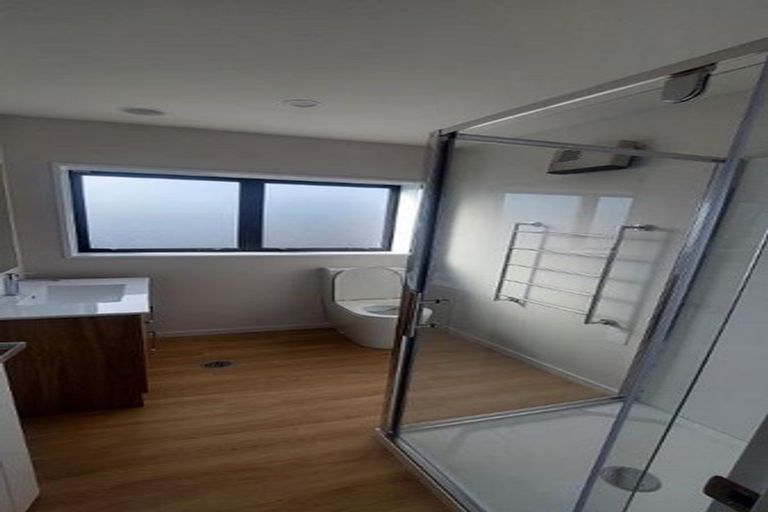 Photo of property in 1/100 Staveley Street, Avonhead, Christchurch, 8042