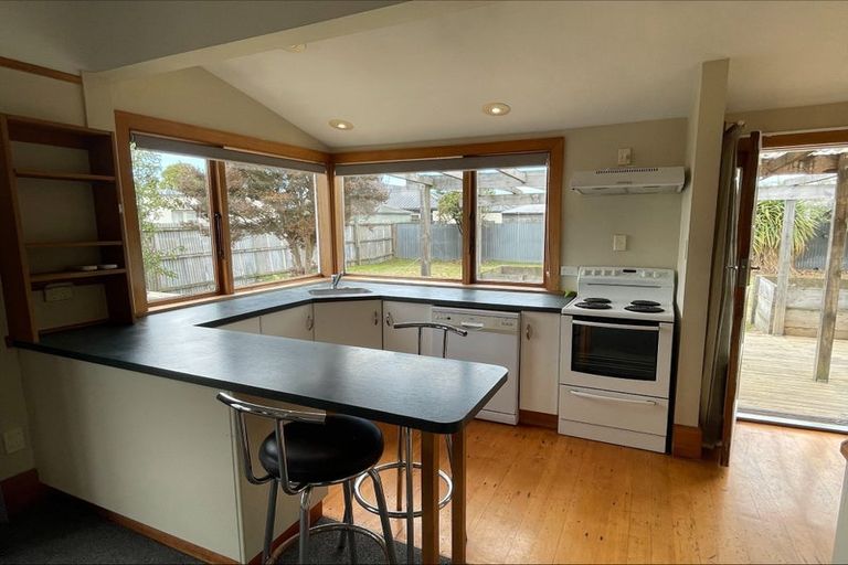 Photo of property in 2 Chaucer Street, Sydenham, Christchurch, 8023