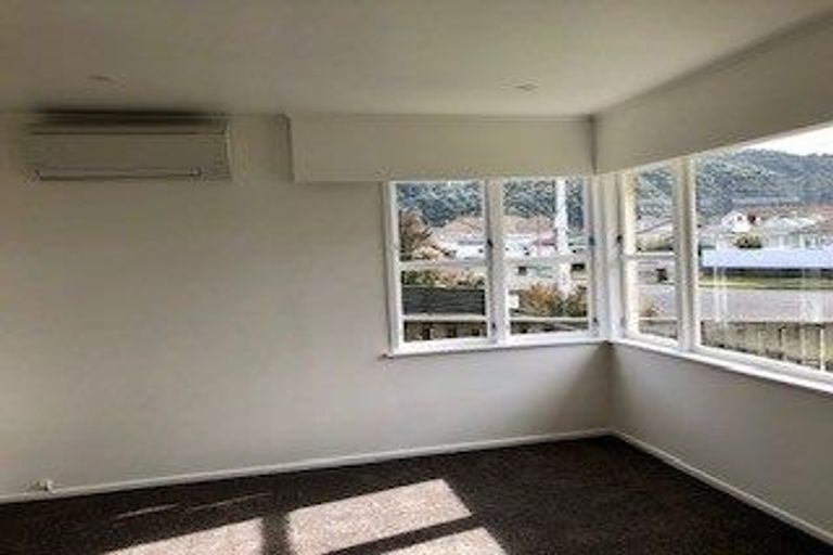 Photo of property in 37b Mabey Road, Avalon, Lower Hutt, 5011