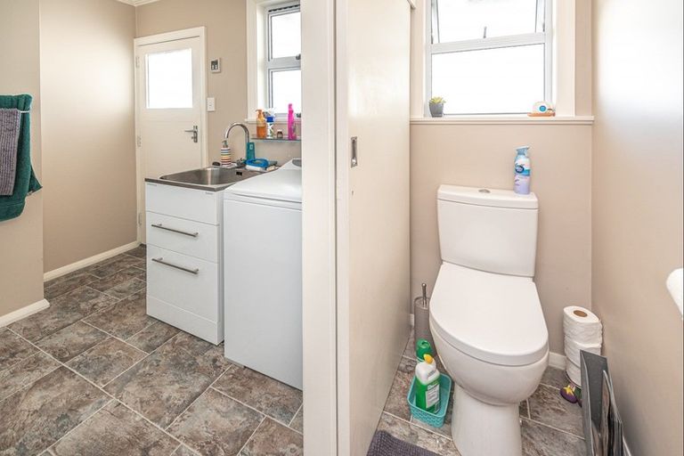 Photo of property in 37 Lewis Avenue, Aramoho, Whanganui, 4500