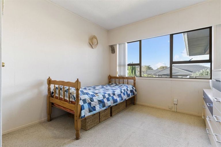 Photo of property in 208 Clovelly Road, Bucklands Beach, Auckland, 2012