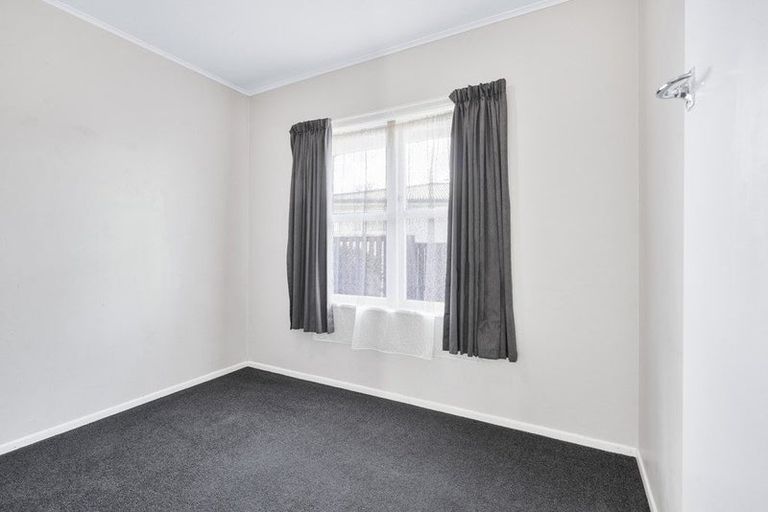 Photo of property in 27 Nevada Road, Silverdale, Hamilton, 3216